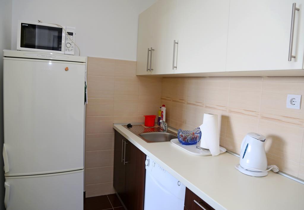 Apartment Boni Шибеник Екстер'єр фото